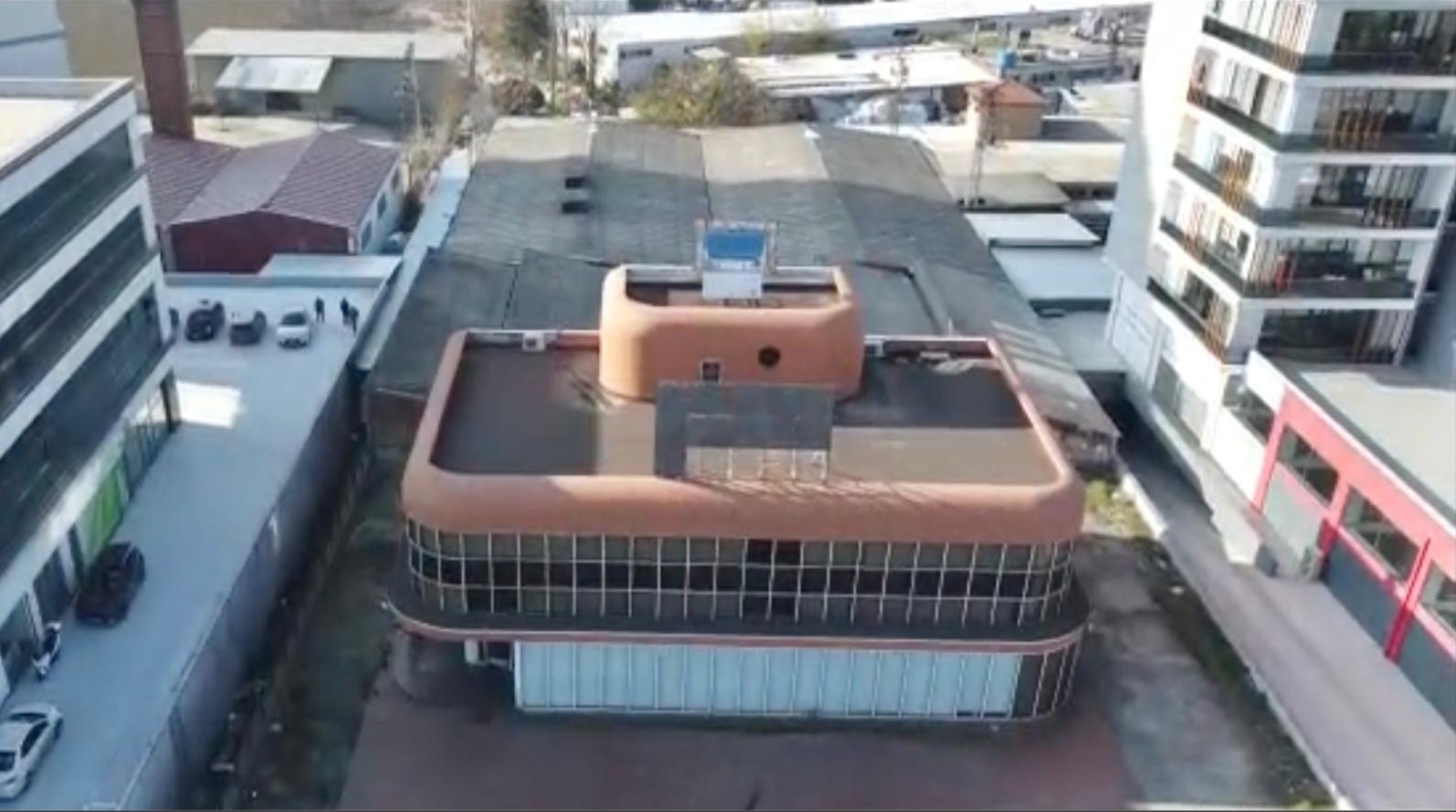 şirket binası